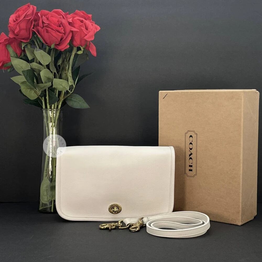 Vintage Coach Pocket Purse 9755 White USA 1995